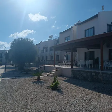 Seaview Getaway In Esentepe With Pool, Bus Route & Supermarket Nicosie