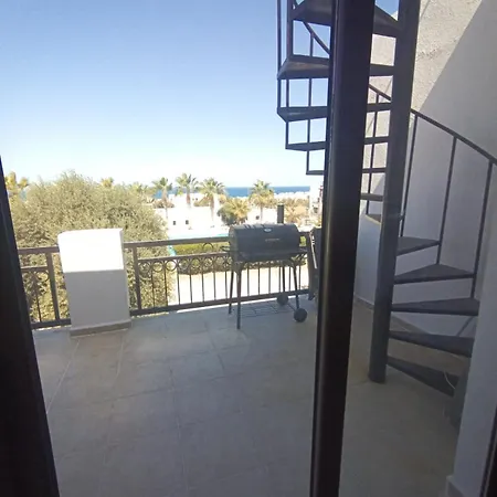Seaview Getaway In Esentepe With Pool, Bus Route & Supermarket Nicosie