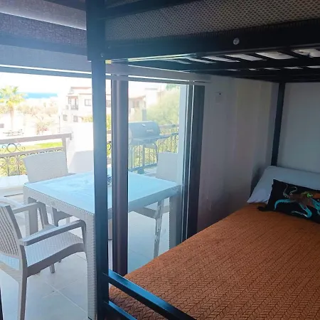 Seaview Getaway In Esentepe With Pool, Bus Route & Supermarket Appartement Nicosie